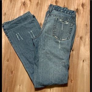 Guess jeans SZ 28 distressed with flowers